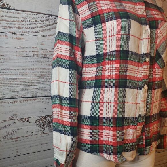 NWT Womans Aerie White/Red/Green Plaid Flannel Pajama Top - Picture 4 of 14
